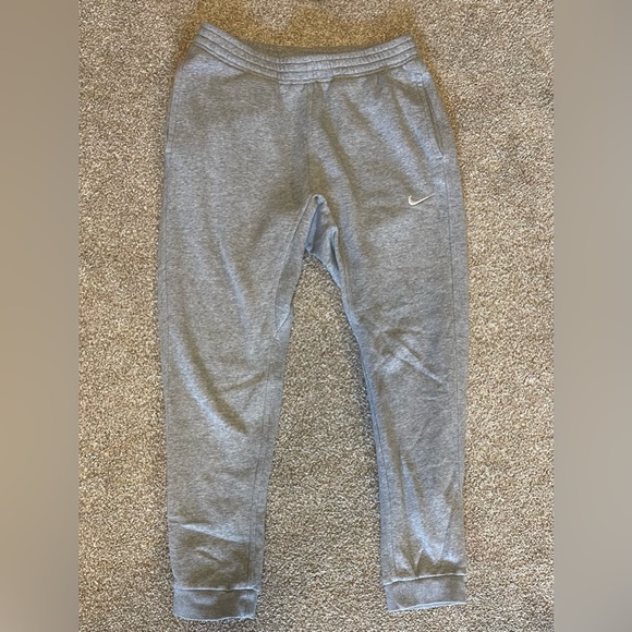 Nike Other - Men’s Nike Gray Tapered Cuffed Sweatpants